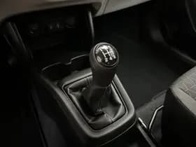 Suzuki Swift thumbnail 17