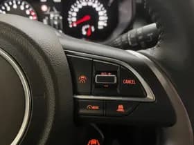 Suzuki Swift thumbnail 23