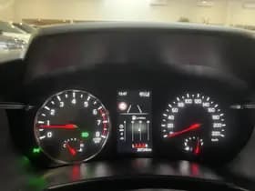 Suzuki Swift thumbnail 10