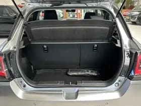 Suzuki Swift thumbnail 8