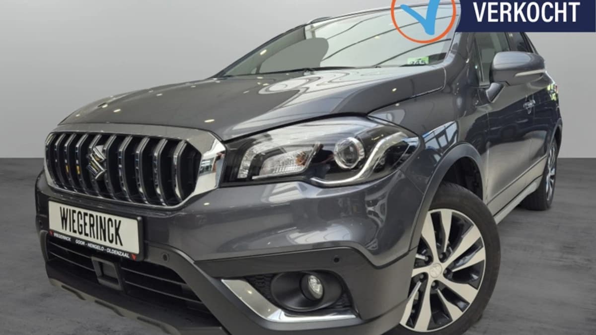Suzuki S-CROSS — foto 1