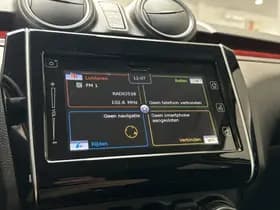 Suzuki Swift thumbnail 11