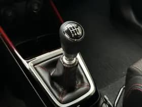 Suzuki Swift thumbnail 18