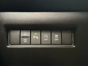 Suzuki Swift thumbnail 32
