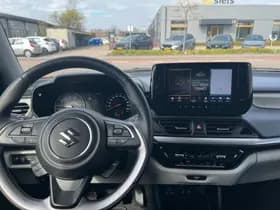 Suzuki Swift thumbnail 2