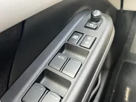 Suzuki Swift thumbnail 20