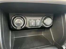Suzuki Swift thumbnail 22