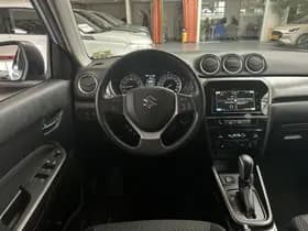 Suzuki Vitara thumbnail 2