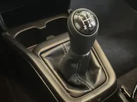 Suzuki Swift thumbnail 16