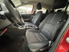 Mazda 2 thumbnail 4