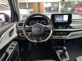 Suzuki Swift thumbnail 2