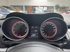 Suzuki Swift thumbnail 10