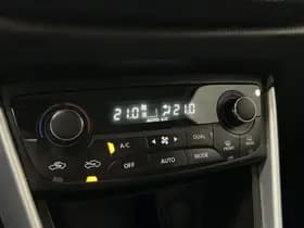 Suzuki S-CROSS thumbnail 12