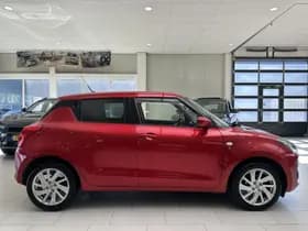 Suzuki Swift thumbnail 9