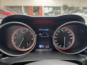 Suzuki Swift thumbnail 21