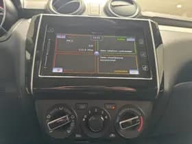 Suzuki Swift thumbnail 22