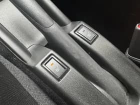 Suzuki Swift thumbnail 24