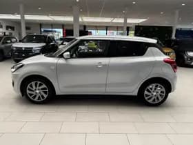 Suzuki Swift thumbnail 8