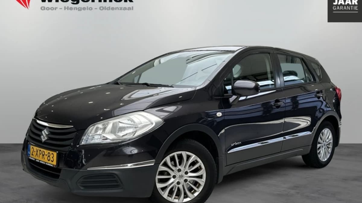 Suzuki S-CROSS — foto 1