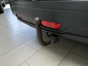 Suzuki S-CROSS thumbnail 23