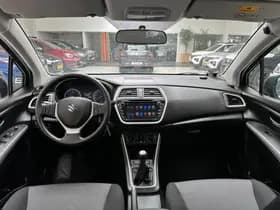 Suzuki S-CROSS thumbnail 26