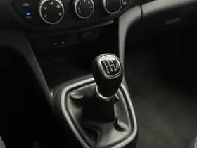 Hyundai i10 thumbnail 13