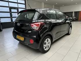 Hyundai i10 thumbnail 3