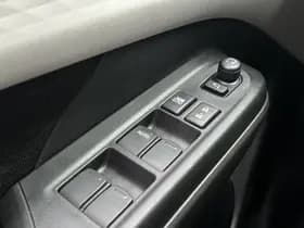 Suzuki Swift thumbnail 19