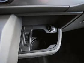 Volkswagen Transporter T61 thumbnail 25