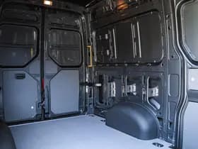 Volkswagen Crafter thumbnail 8