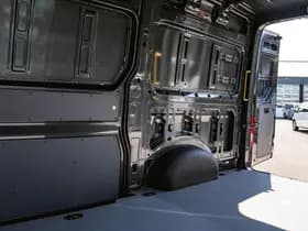 Volkswagen Crafter thumbnail 84