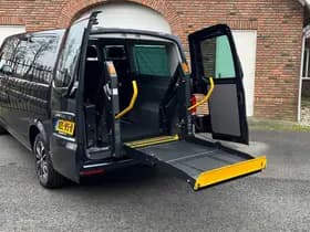 Volkswagen Caravelle thumbnail 102