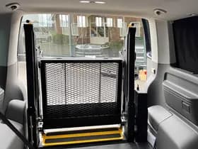 Volkswagen Caravelle thumbnail 30