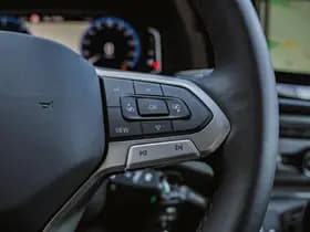 Volkswagen Caravelle thumbnail 15