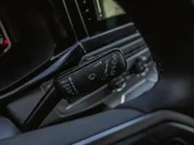 Volkswagen Caravelle thumbnail 17