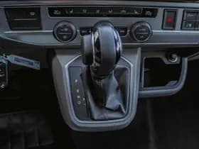 Volkswagen Caravelle thumbnail 22