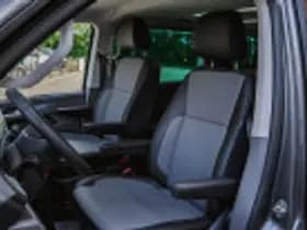 Volkswagen Caravelle thumbnail 70