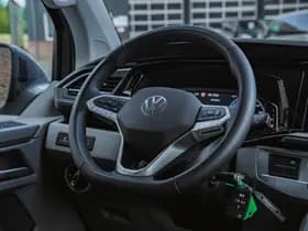 Volkswagen Caravelle thumbnail 81