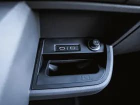 Volkswagen Caravelle thumbnail 103