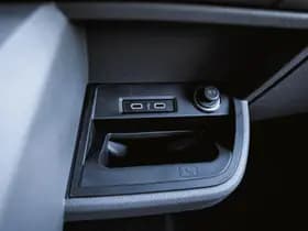 Volkswagen Caravelle thumbnail 24