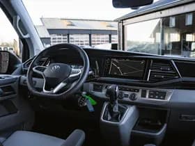 Volkswagen Caravelle thumbnail 90