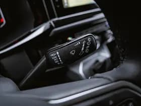 Volkswagen Caravelle thumbnail 17