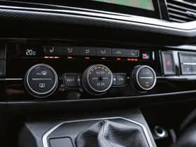 Volkswagen Caravelle thumbnail 21