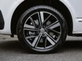 Volkswagen Caravelle thumbnail 41