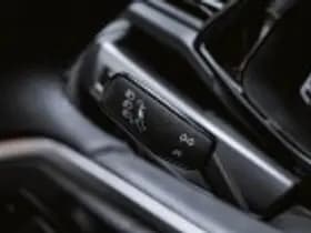 Volkswagen Caravelle thumbnail 61