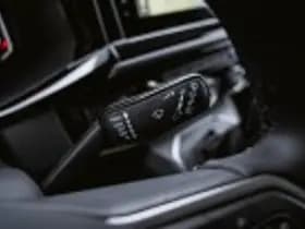 Volkswagen Caravelle thumbnail 62