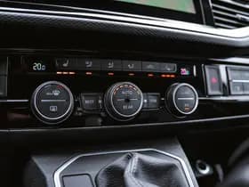 Volkswagen Caravelle thumbnail 98