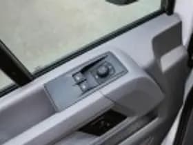 Volkswagen Crafter thumbnail 60