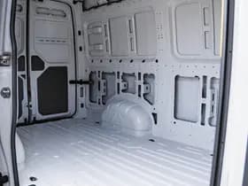 Volkswagen Crafter thumbnail 7