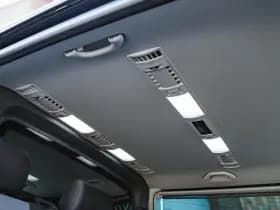 Volkswagen Caravelle thumbnail 11